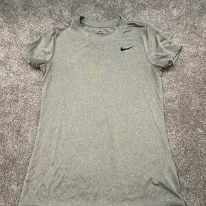 Nike Women's Heather Gray Short Sleeve Tee
